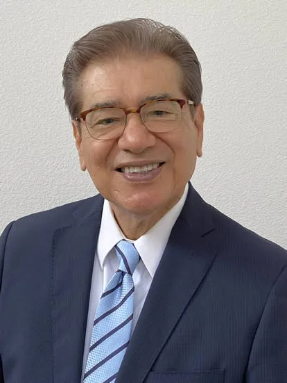 Dr. Manuel A. Savedra, DDS
